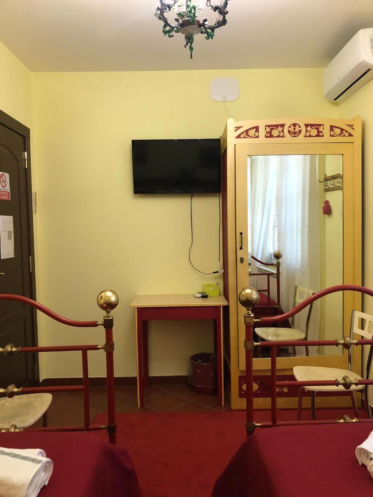 Villa Aurora Quargnento الغرفة الصورة